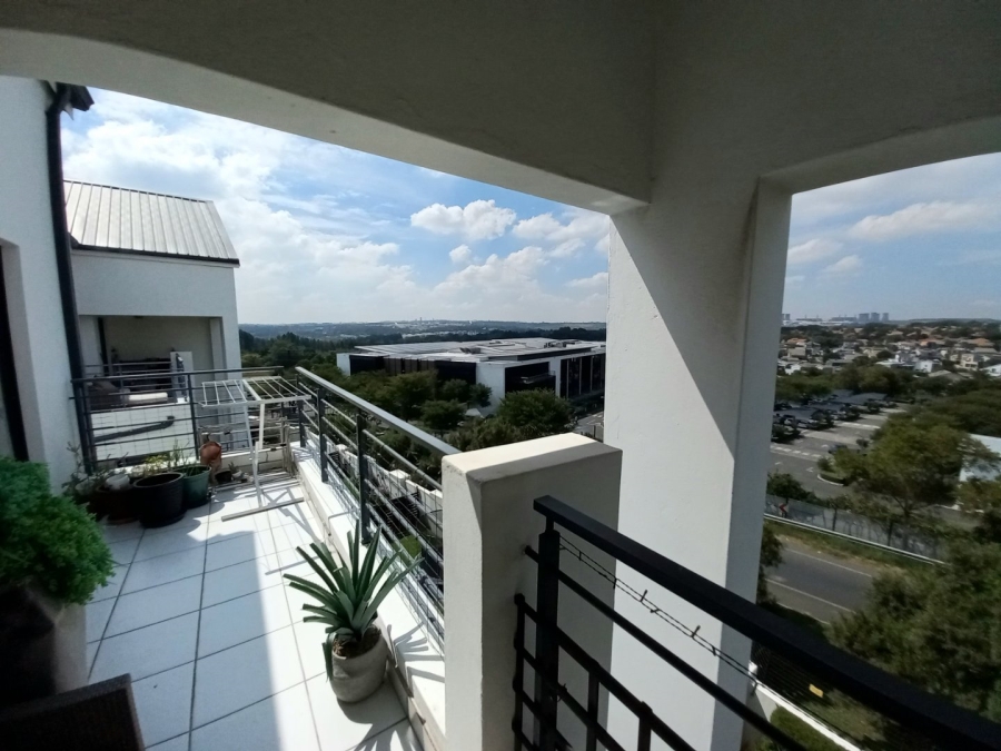 2 Bedroom Property for Sale in Modderfontein Gauteng