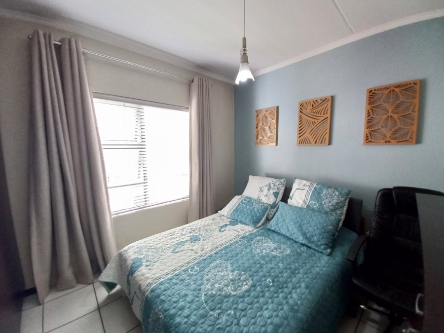 2 Bedroom Property for Sale in Modderfontein Gauteng
