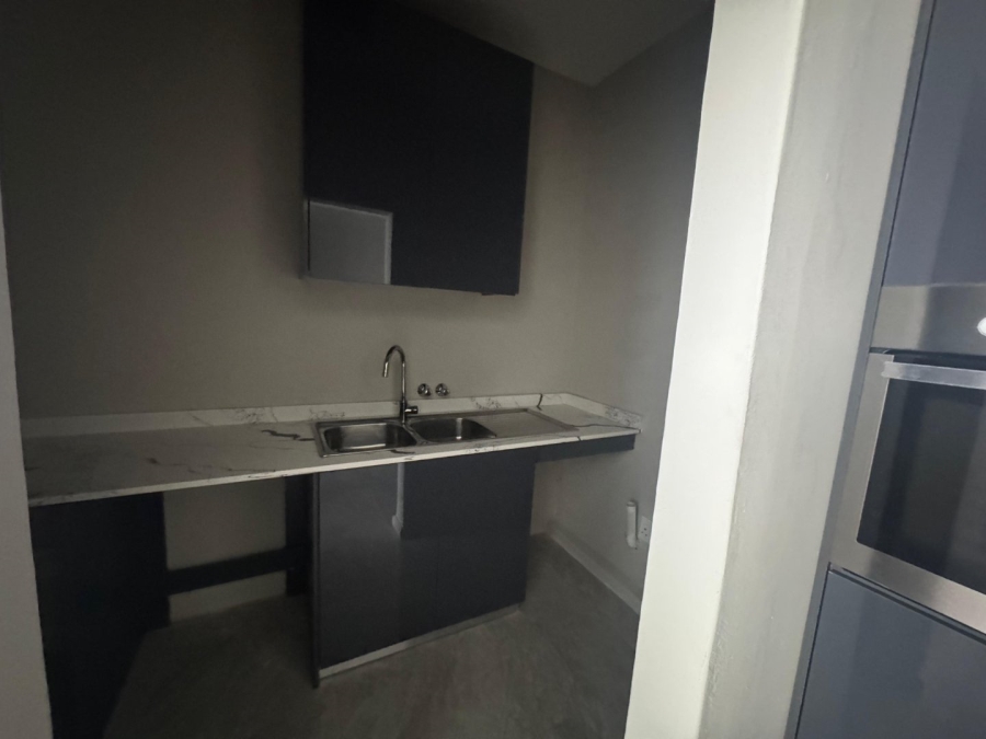 To Let 5 Bedroom Property for Rent in Hyde Park Gauteng