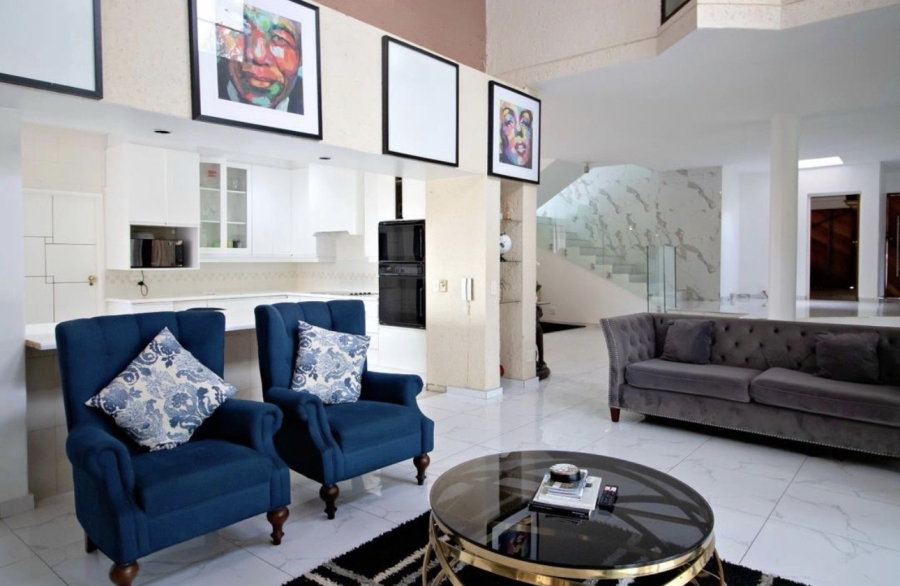 To Let 5 Bedroom Property for Rent in Hurlingham Gardens Gauteng