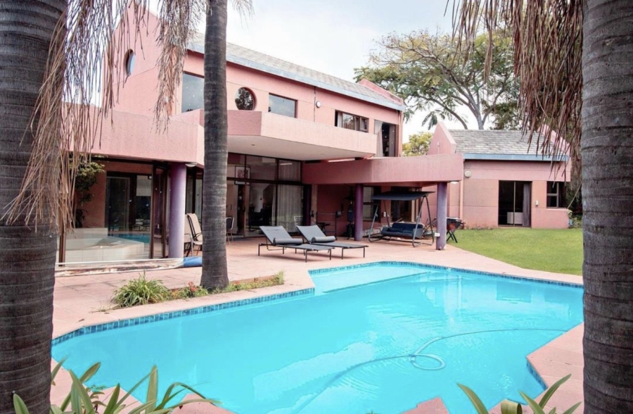 To Let 5 Bedroom Property for Rent in Hurlingham Gardens Gauteng