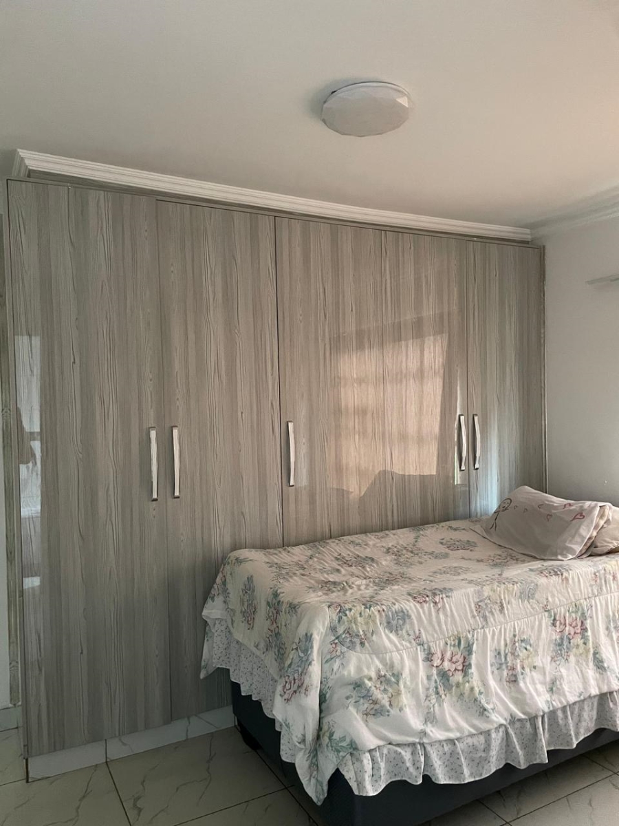 5 Bedroom Property for Sale in Karenpark Gauteng