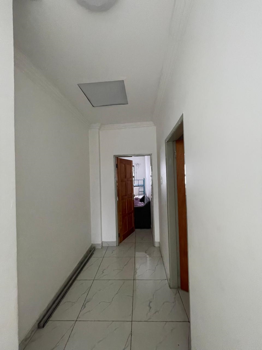 5 Bedroom Property for Sale in Karenpark Gauteng