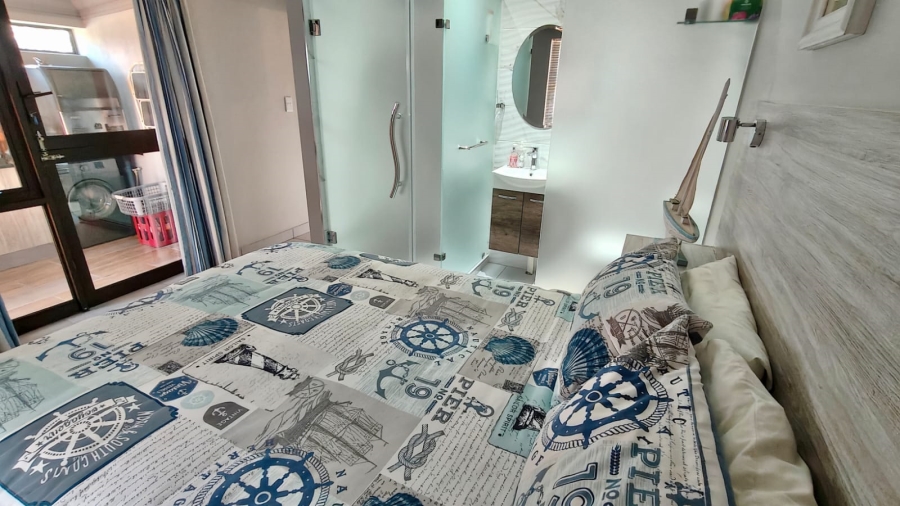 4 Bedroom Property for Sale in Vaal Marina Gauteng