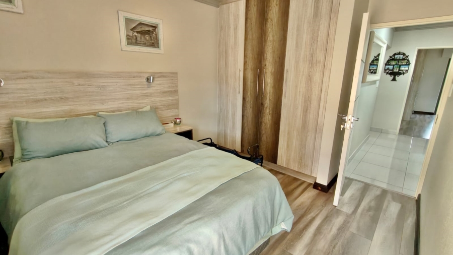 4 Bedroom Property for Sale in Vaal Marina Gauteng