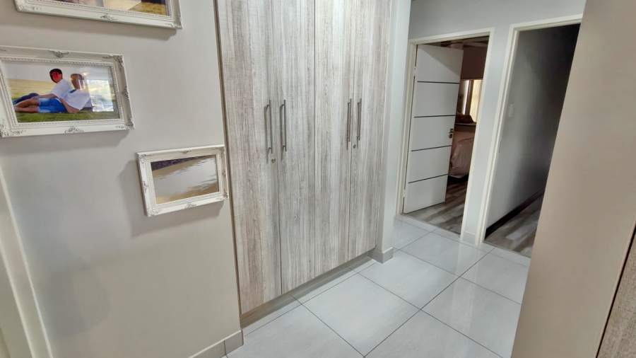 4 Bedroom Property for Sale in Vaal Marina Gauteng