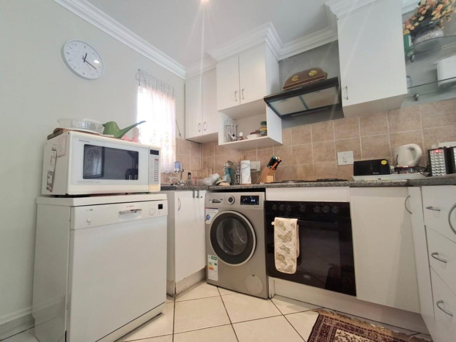 2 Bedroom Property for Sale in Illiondale Gauteng