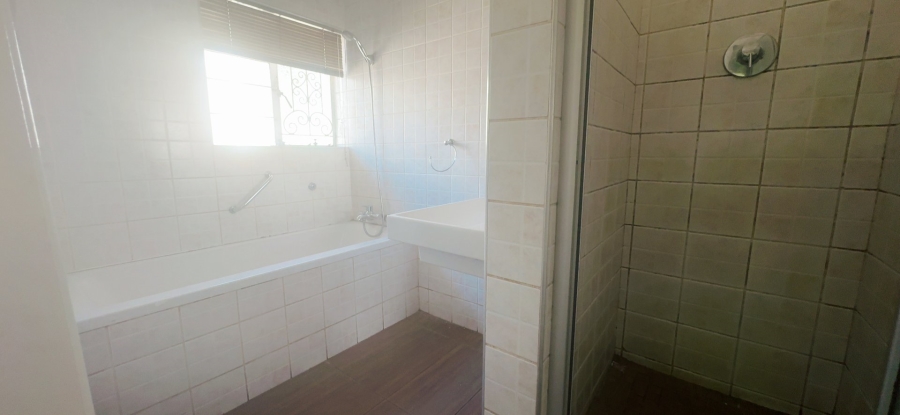 3 Bedroom Property for Sale in Three Rivers Gauteng