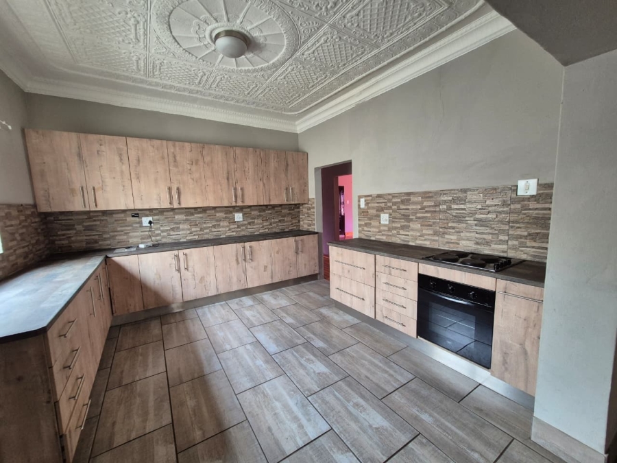 3 Bedroom Property for Sale in Glenvarloch Gauteng