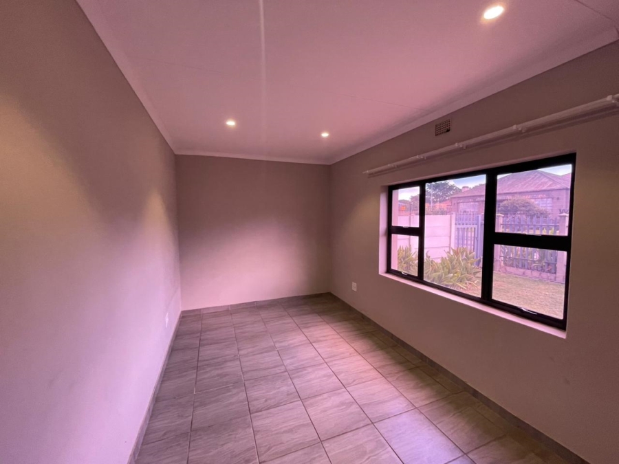 3 Bedroom Property for Sale in Glenvarloch Gauteng