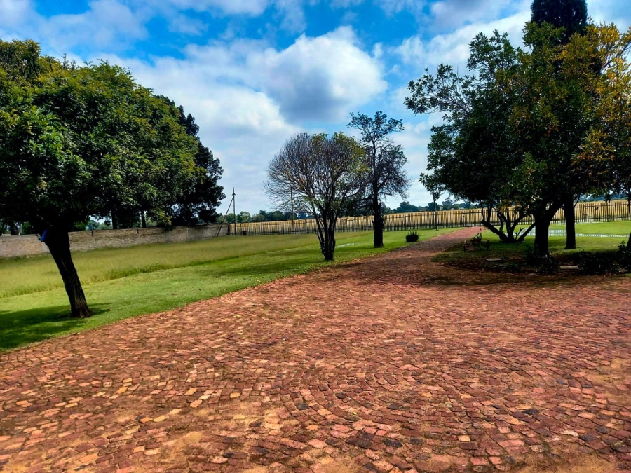 Commercial Property for Sale in Stefano Park Gauteng