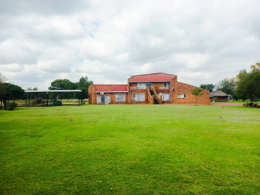 Commercial Property for Sale in Stefano Park Gauteng