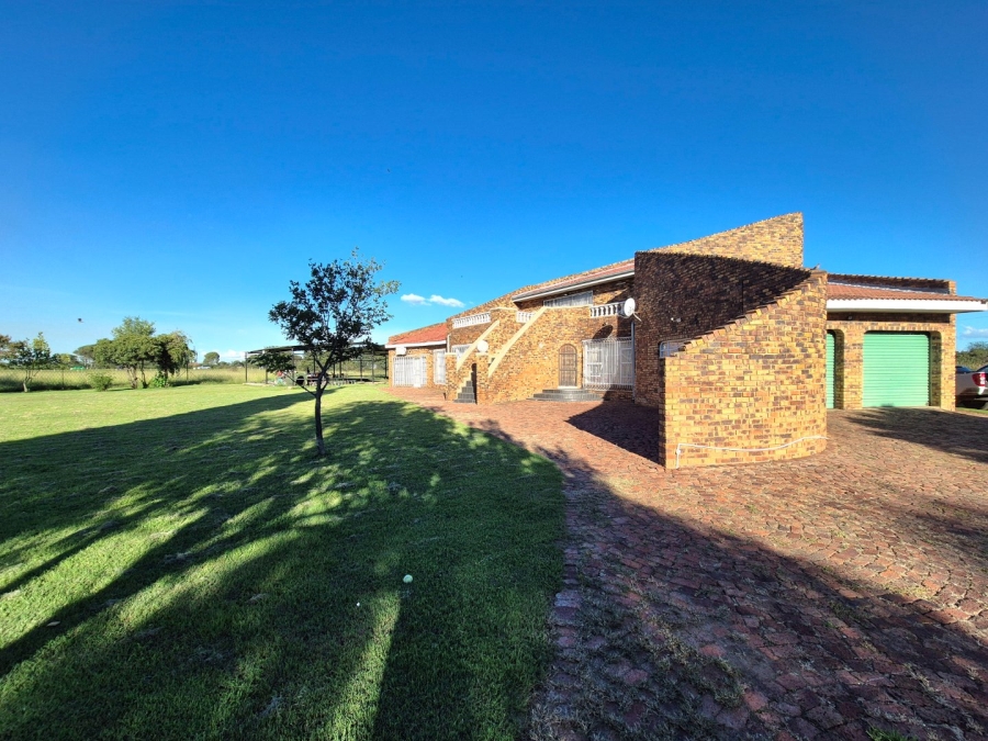 Commercial Property for Sale in Stefano Park Gauteng