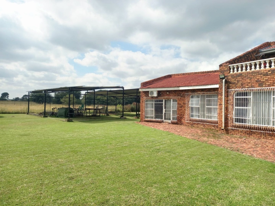 Commercial Property for Sale in Stefano Park Gauteng