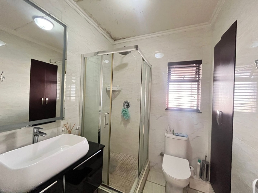 2 Bedroom Property for Sale in Craigavon Gauteng