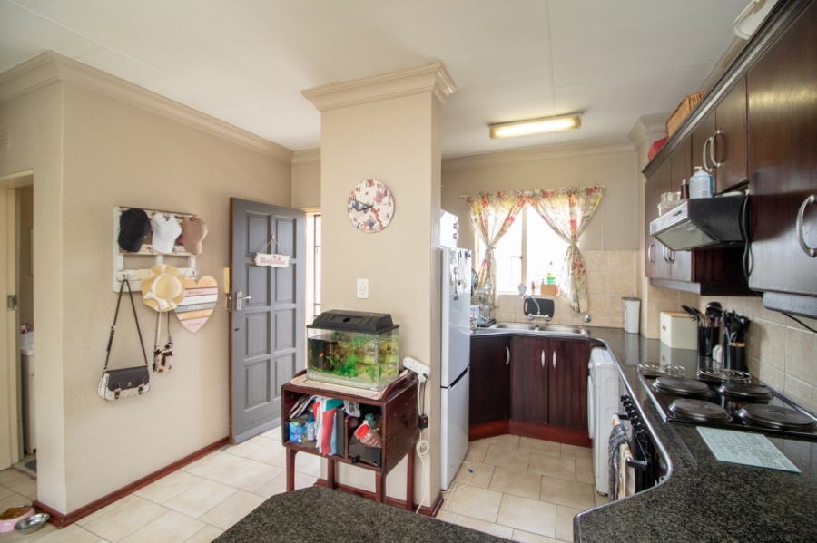 2 Bedroom Property for Sale in Eden Glen Gauteng