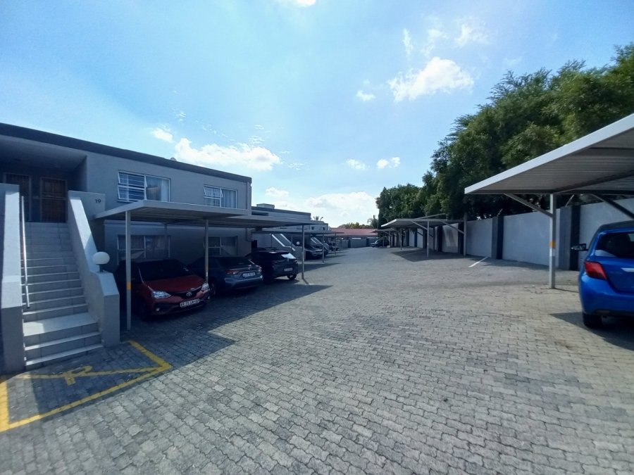 3 Bedroom Property for Sale in Marais Steyn Park Gauteng
