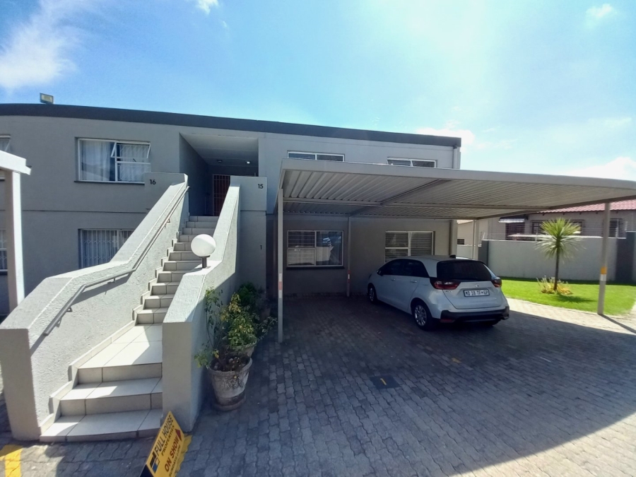 3 Bedroom Property for Sale in Marais Steyn Park Gauteng