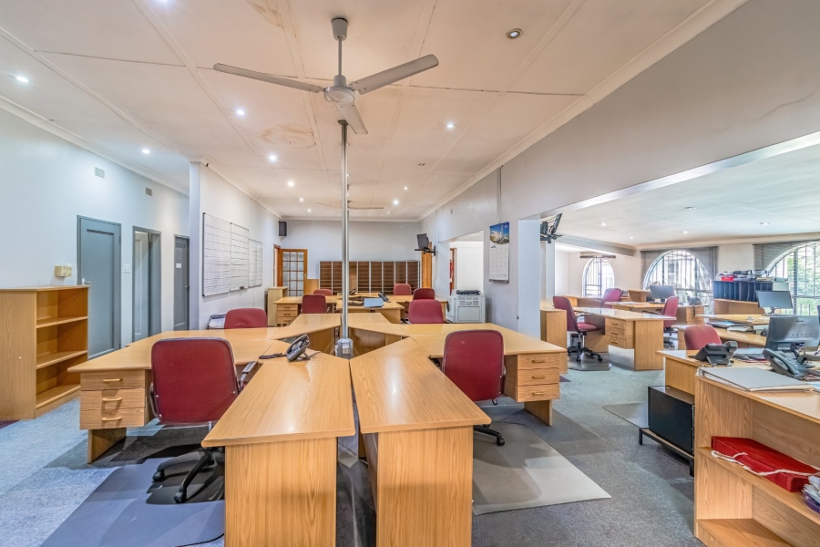 6 Bedroom Property for Sale in Bedfordview Gauteng