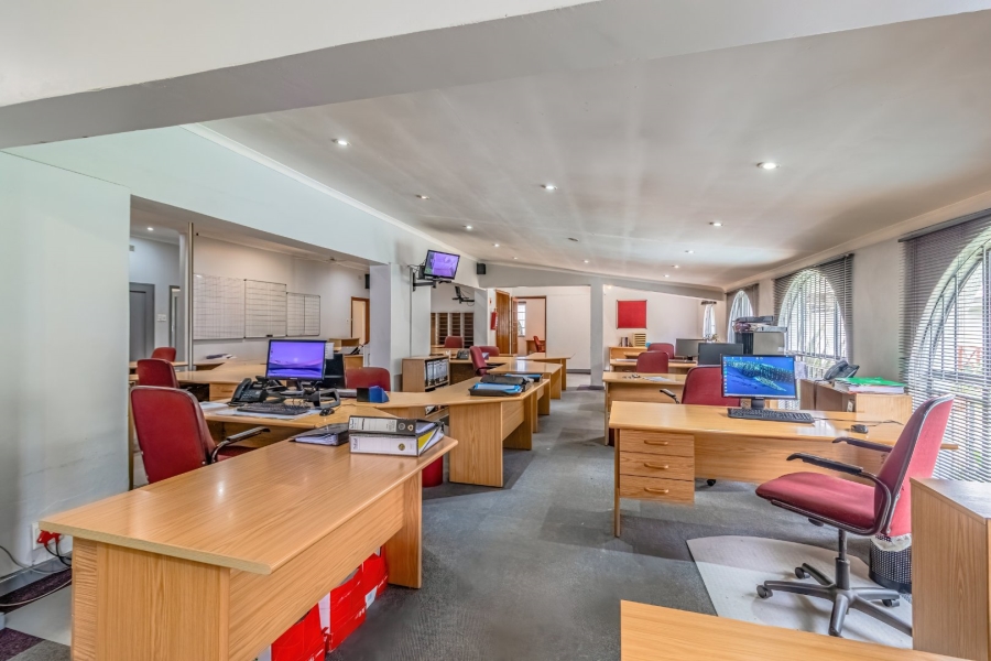 6 Bedroom Property for Sale in Bedfordview Gauteng