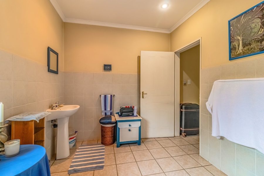 6 Bedroom Property for Sale in Bedfordview Gauteng