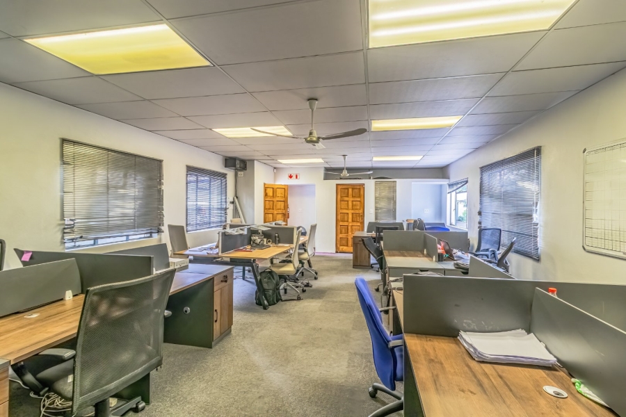 6 Bedroom Property for Sale in Bedfordview Gauteng