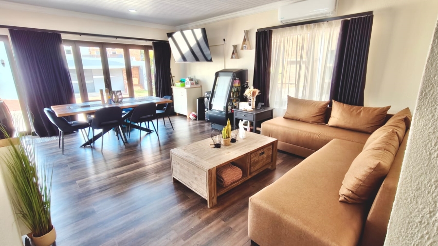 3 Bedroom Property for Sale in Vaal Marina Gauteng