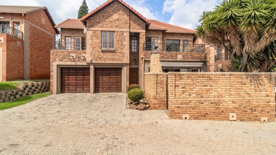 4 Bedroom Property for Sale in Meyersdal Gauteng