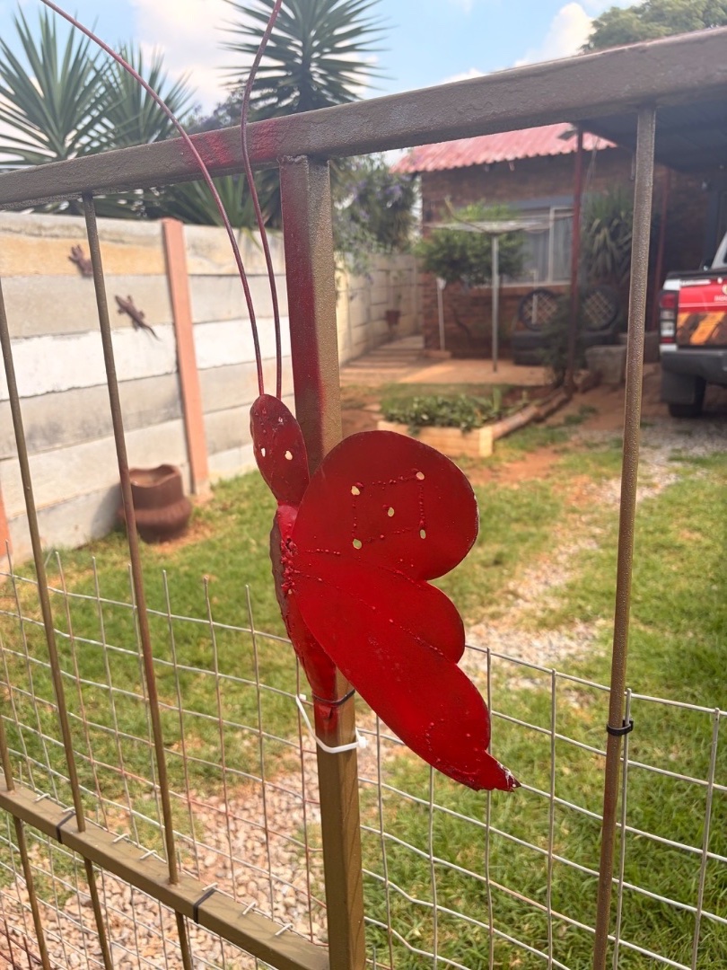 To Let 2 Bedroom Property for Rent in Shangrila Gauteng