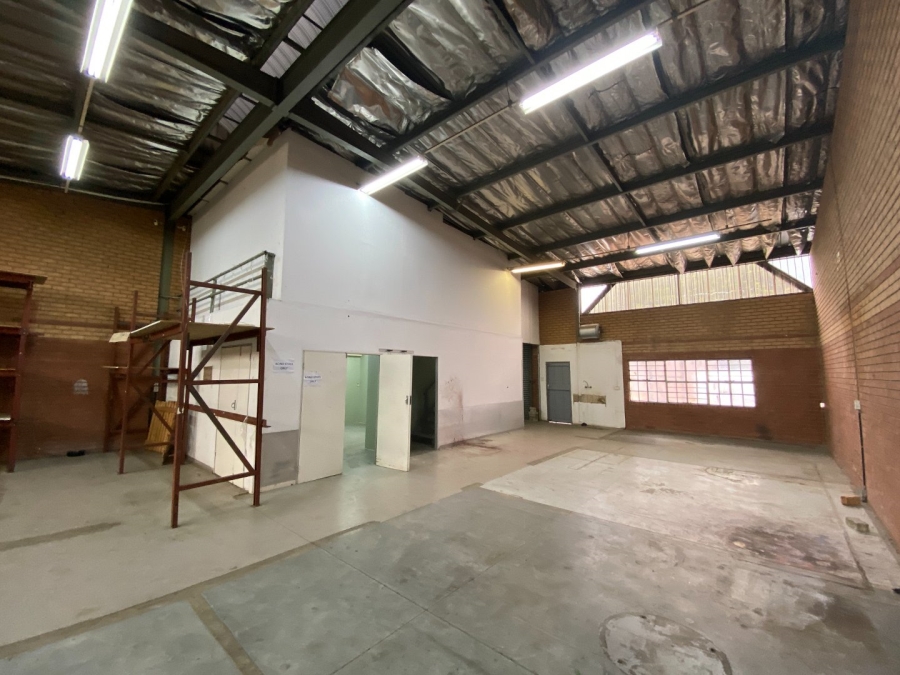 To Let Commercial Property for Rent in Hennopspark Industrial Gauteng