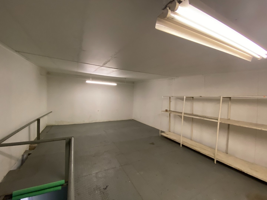 To Let Commercial Property for Rent in Hennopspark Industrial Gauteng