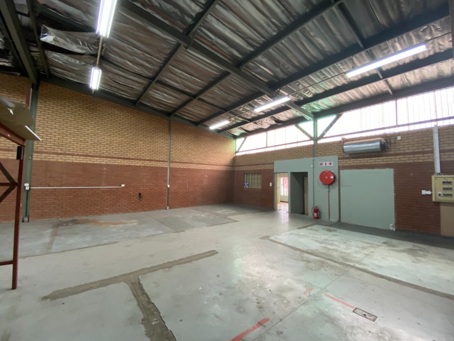 To Let Commercial Property for Rent in Hennopspark Industrial Gauteng