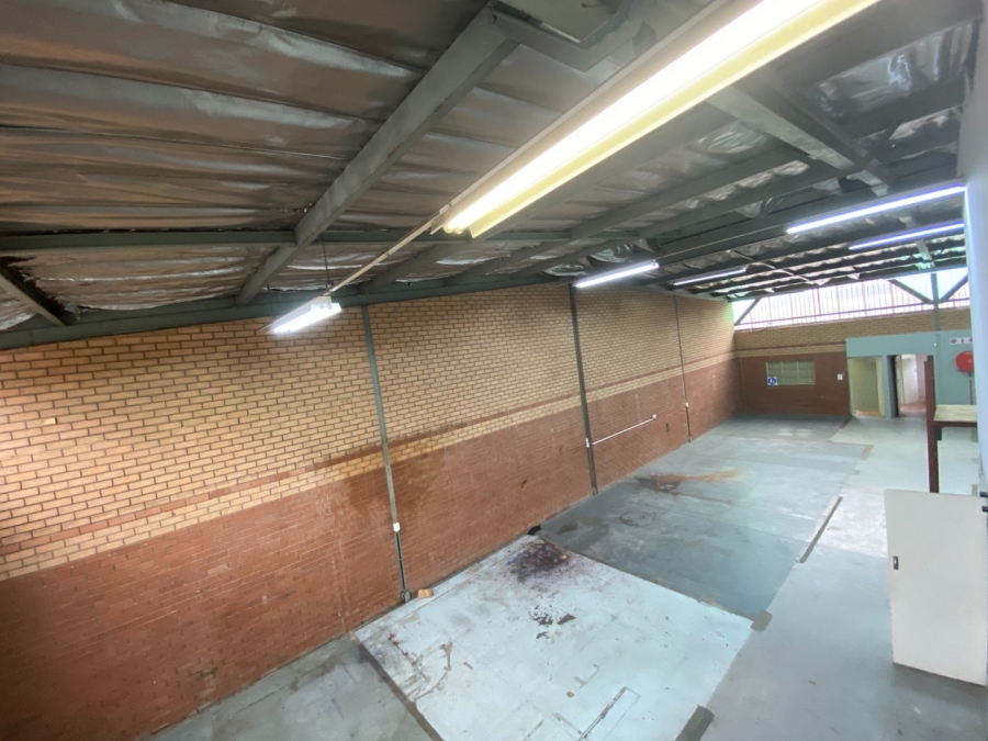 To Let Commercial Property for Rent in Hennopspark Industrial Gauteng