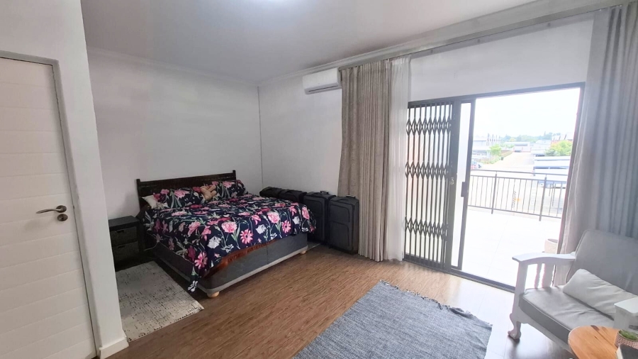 5 Bedroom Property for Sale in Terenure Gauteng