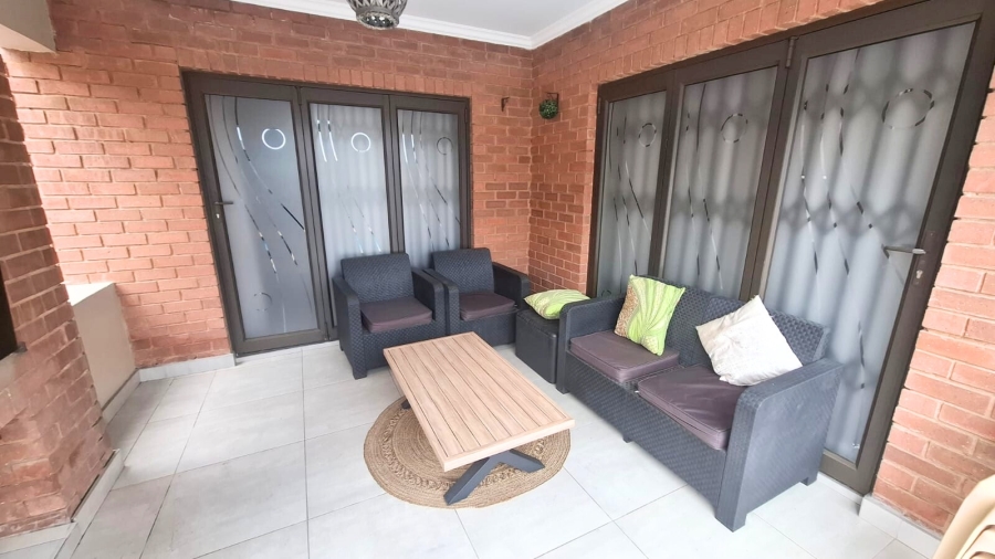 5 Bedroom Property for Sale in Terenure Gauteng