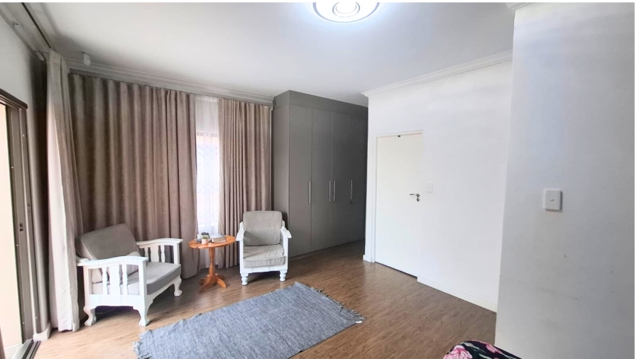 5 Bedroom Property for Sale in Terenure Gauteng