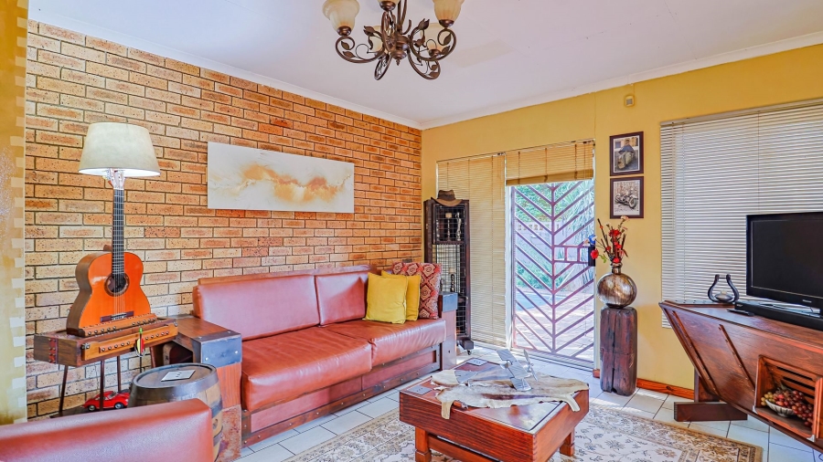 3 Bedroom Property for Sale in Doornpoort Gauteng