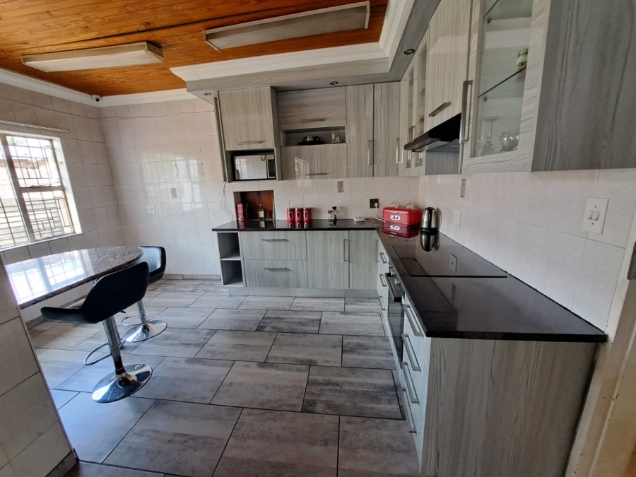 5 Bedroom Property for Sale in Nigel Ext 2 Gauteng