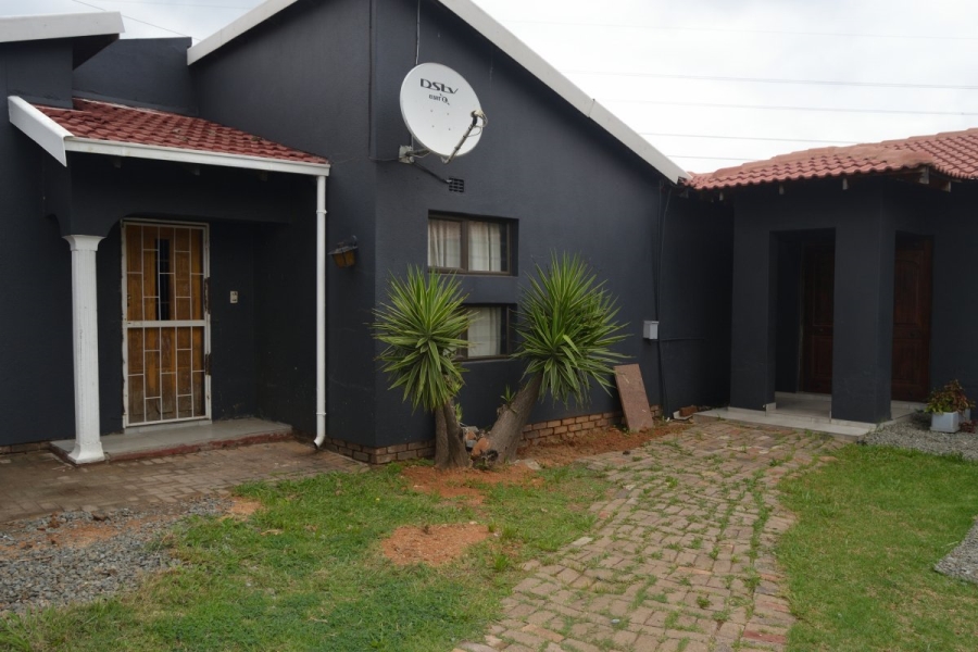 3 Bedroom Property for Sale in Croydon Gauteng