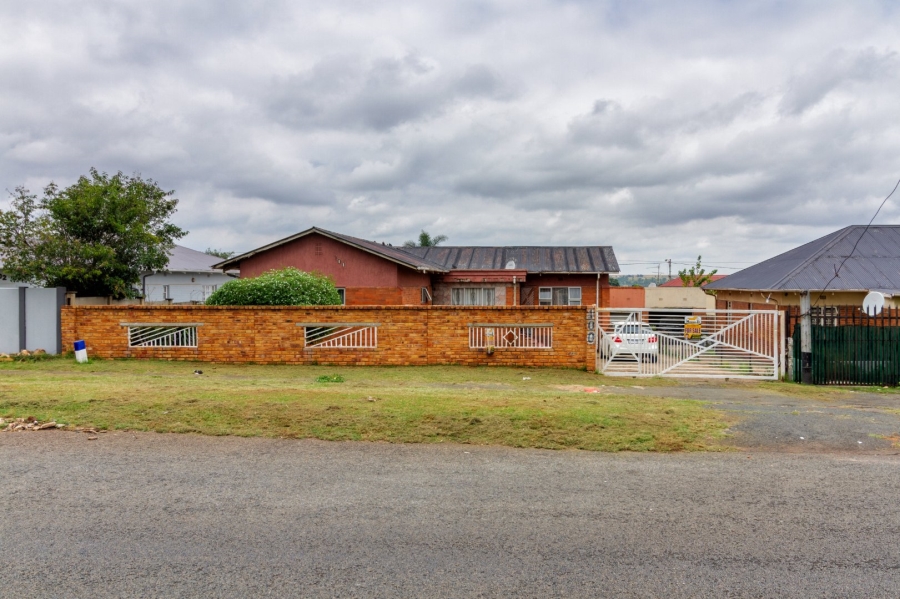 3 Bedroom Property for Sale in Crosby Gauteng