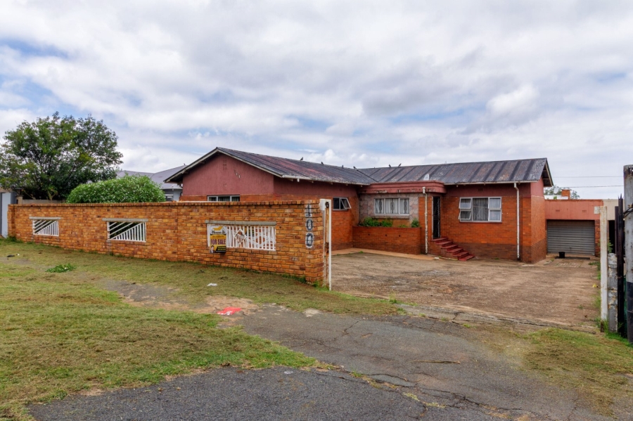 3 Bedroom Property for Sale in Crosby Gauteng