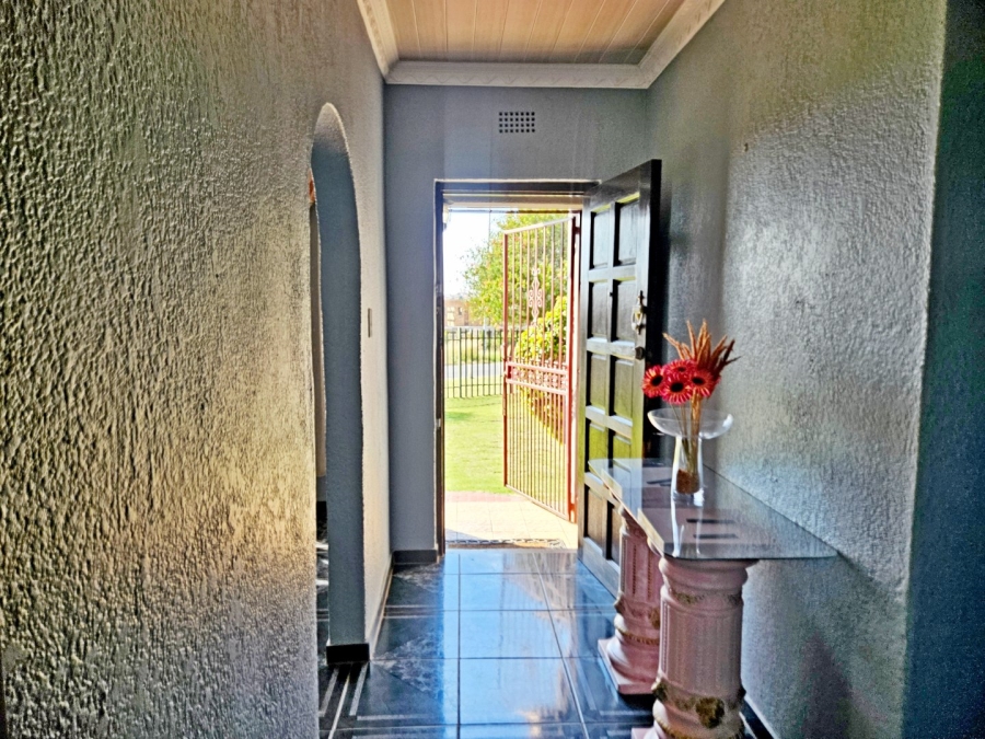 4 Bedroom Property for Sale in Norkem Park Gauteng