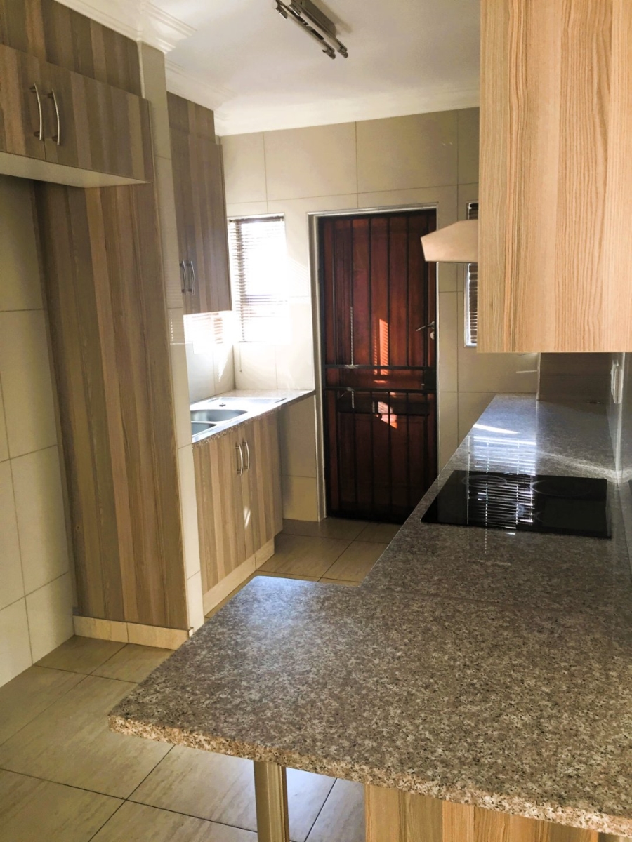 3 Bedroom Property for Sale in Equestria Gauteng