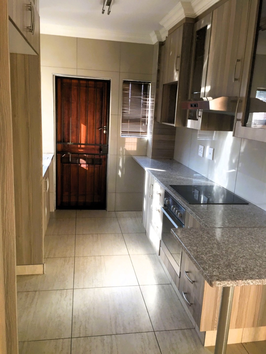 3 Bedroom Property for Sale in Equestria Gauteng