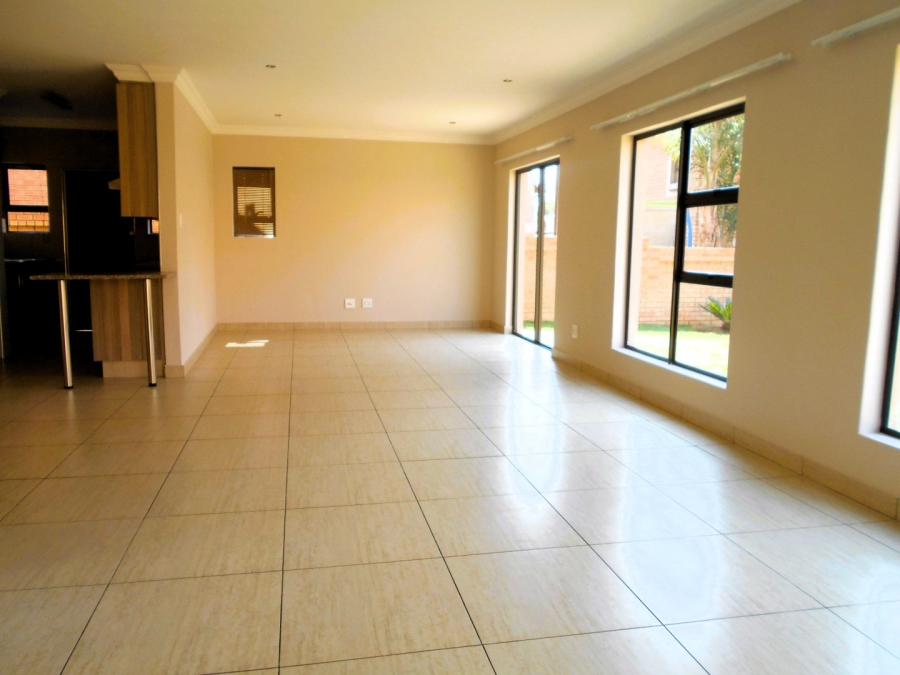 3 Bedroom Property for Sale in Equestria Gauteng