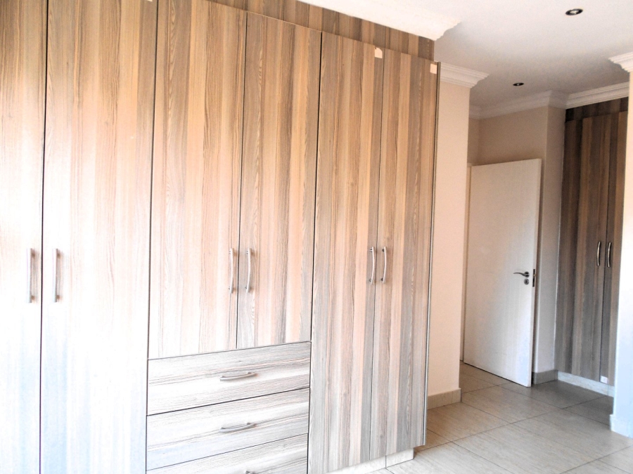 3 Bedroom Property for Sale in Equestria Gauteng