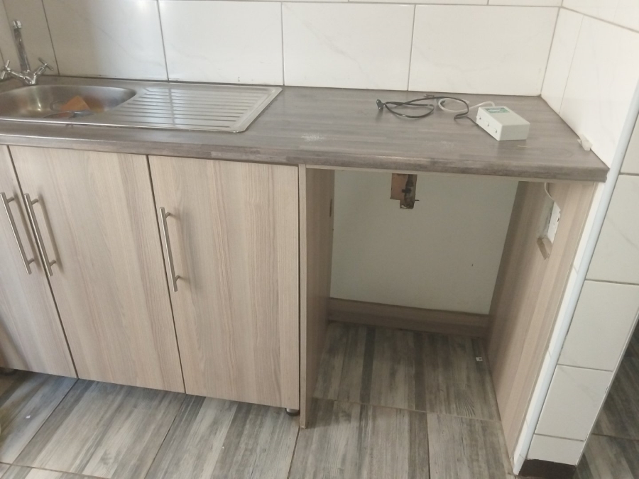 To Let 3 Bedroom Property for Rent in Mamelodi East Gauteng