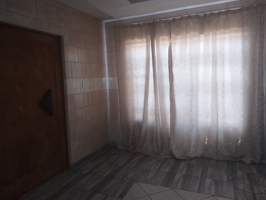 To Let 3 Bedroom Property for Rent in Mamelodi East Gauteng