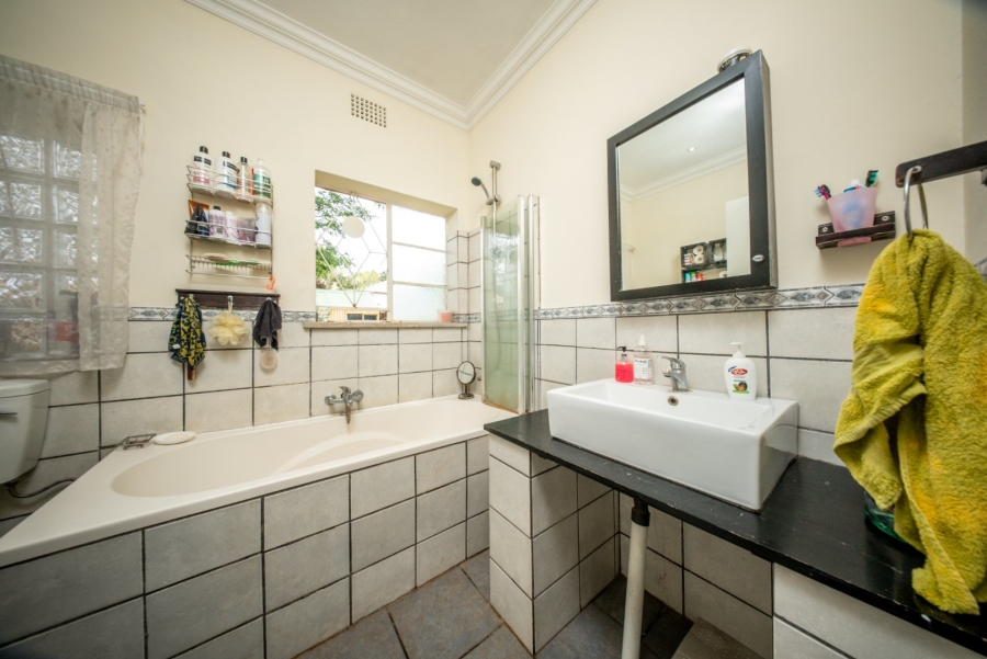 3 Bedroom Property for Sale in Edendale Gauteng