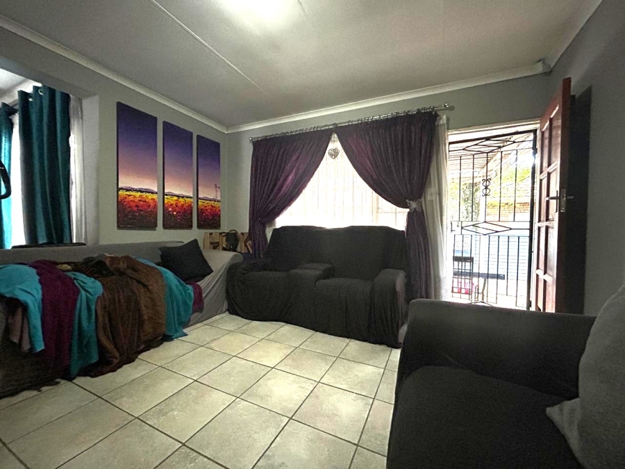 3 Bedroom Property for Sale in Highveld Gauteng